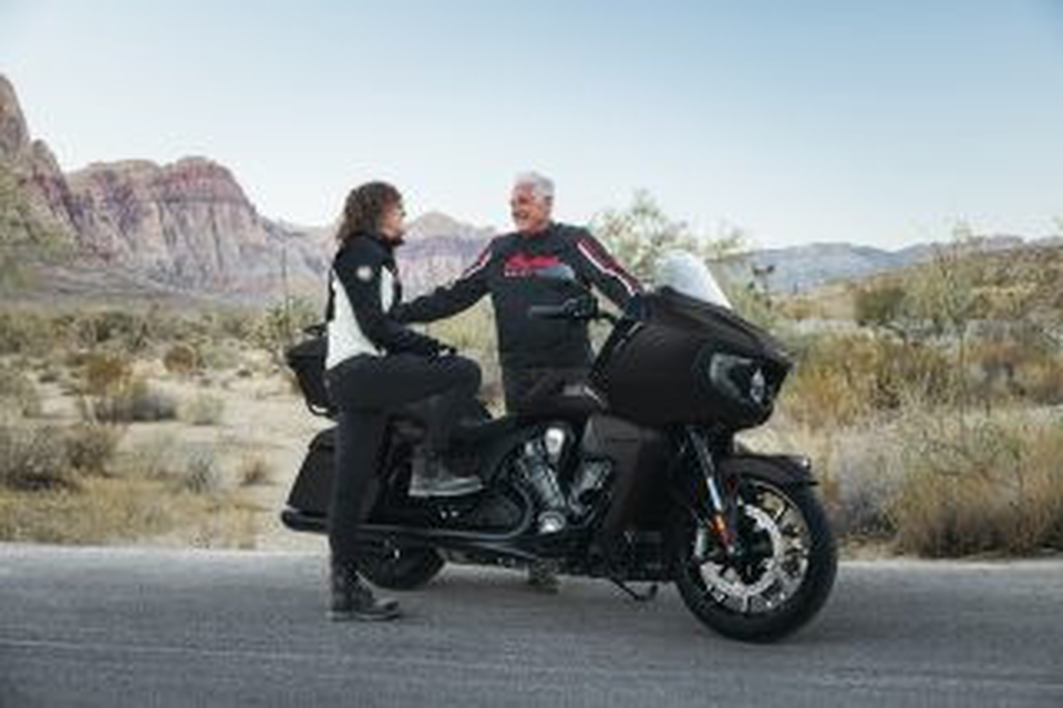 Indian Pursuit Dark Horse motorcycle